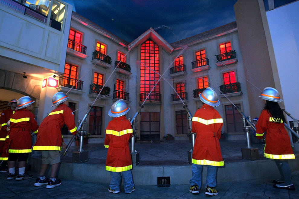 KIDZANIA ATTACK