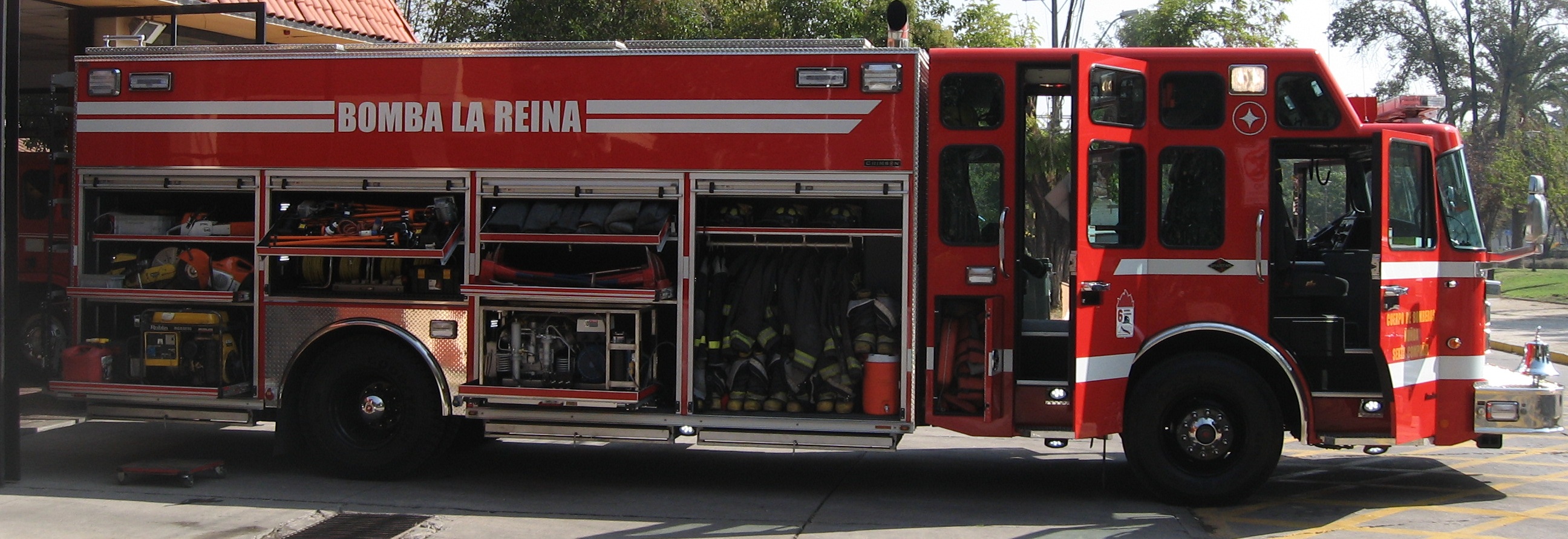 Portaescalas Q-6 Cuerpo de Bomberos de Ñuñoa